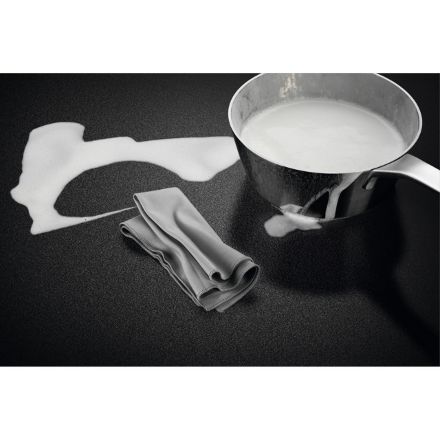 Aeg SO64IB0BFZ Exclusiv Line SO64IB0BFZ 59cm Induction Hob - Black