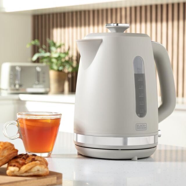 Black And Decker BXKE10072GB 3Kw 1.7L Kettle
