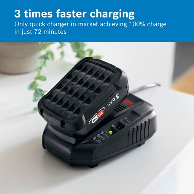 Bosch BCS712GBKIT Unlimited 7 BCS712GB Cordless Vacuum Cleaner - 80 minutes run time - White & Black PLUS Battery