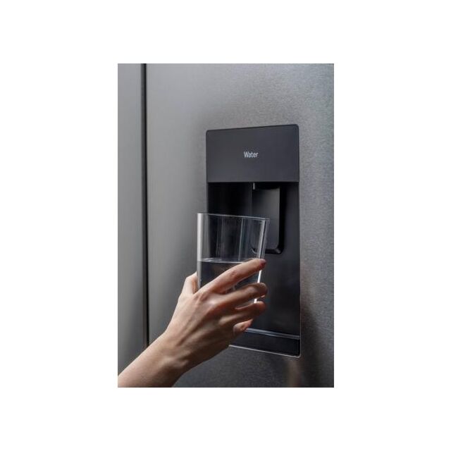 Haier HTF_520IP7 90.5Cm Plumbed Water And Ice Frost Free American Style Fridge Freezer - Platinum In