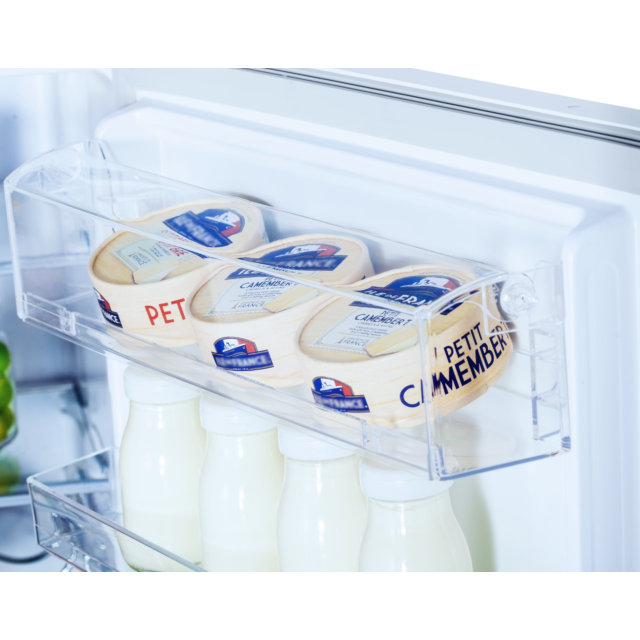 Hisense RIB291F4AWF 54cm 50/50 Integrated Frost Free Fridge Freezer