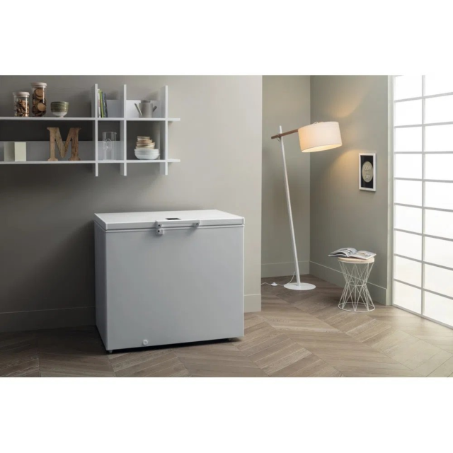 Hotpoint CS1A400HFMFA1 Chest Freezer
