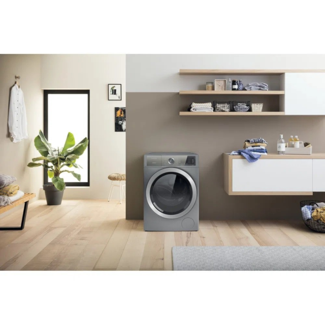 Hotpoint H8W046SBUK 10kg 1400 Spin Washing Machine - Silver