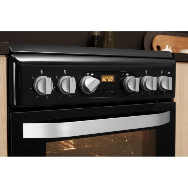 Hotpoint HD5V93CCB Ceramic Double Electric Cooker