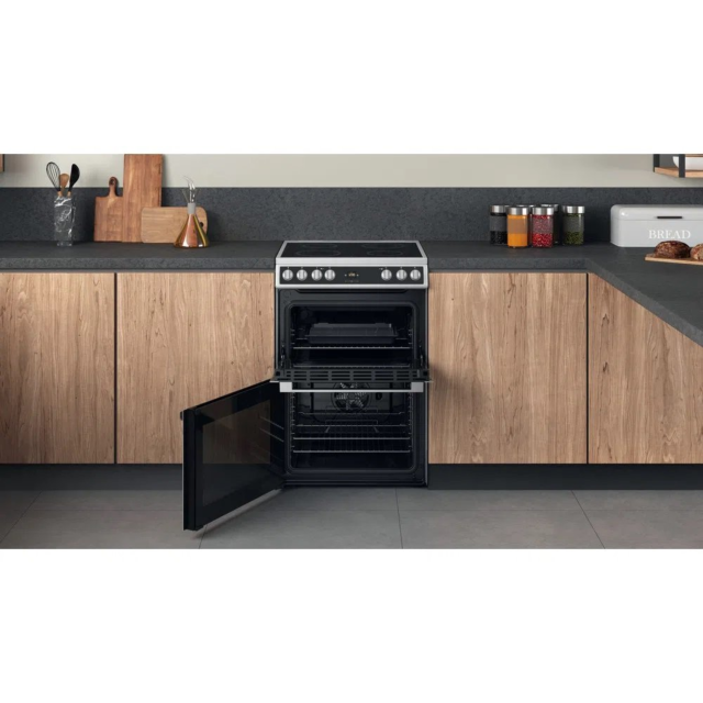Hotpoint HDT67V9H2CX 60cm Ceramic Double Electric Cooker