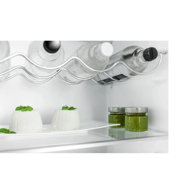 Hotpoint HS18011 Integrated Tall Fridge
