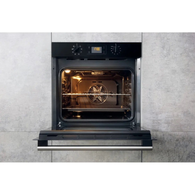 Hotpoint SA2540HBL Built-In Single Electric Oven