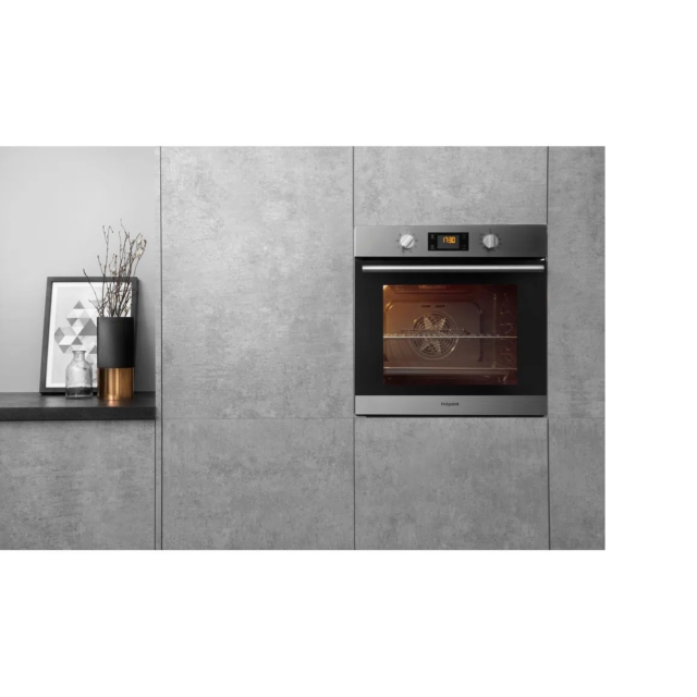Hotpoint SA2540HIX Built-In Single Electric Oven