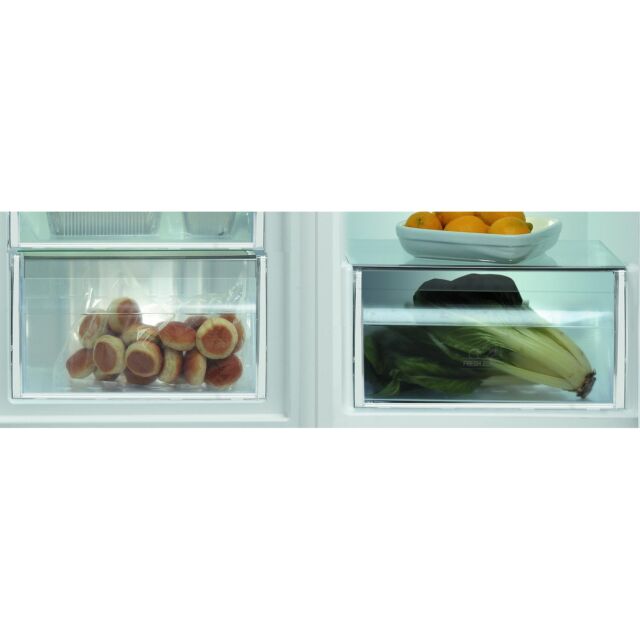 Hotpoint UH6F2CW Freestanding Freezer
