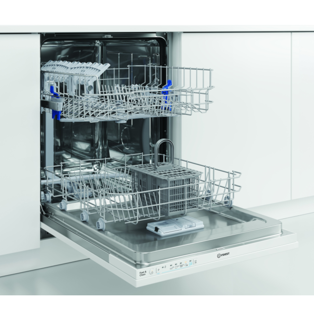 Indesit DIE2B19UK Integrated Full Size Dishwasher - 13 Place Settings