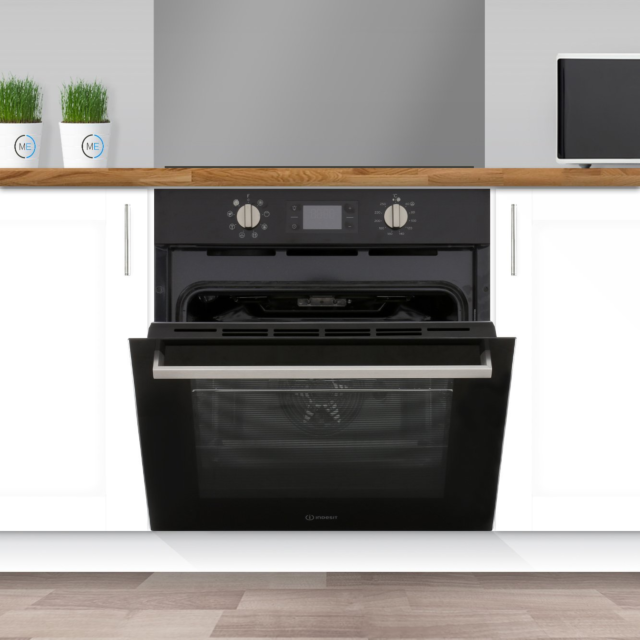 Indesit IFW6340BLUK 59.5cm Built In Electric Single Oven - Black