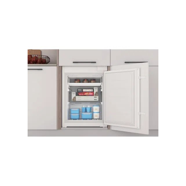 Indesit INC18T311 BI Fridge Freezer - White
