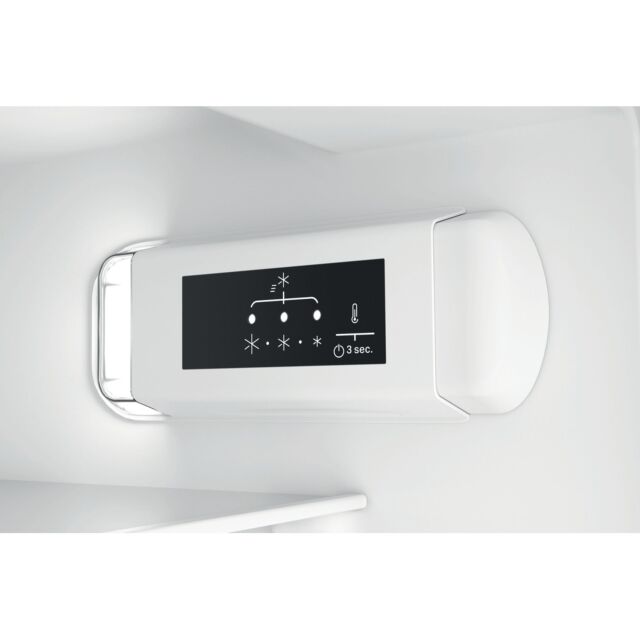 Indesit INS9012 Buillt Under Larder Fridge 