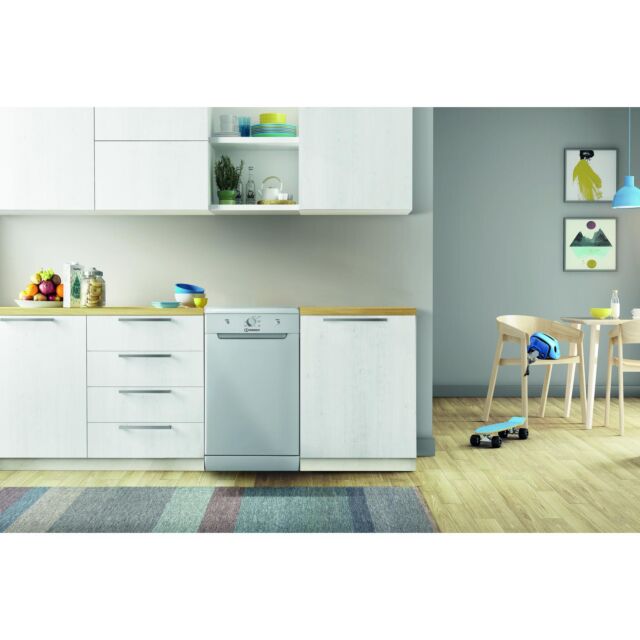 Indesit DF9E1B10SUK Dishwasher - Silver - 9 Place Settings