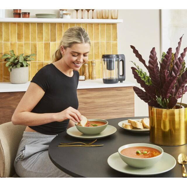 Morphy Richards 501050 Clarity Soup Maker - 1.6L Glass Jug