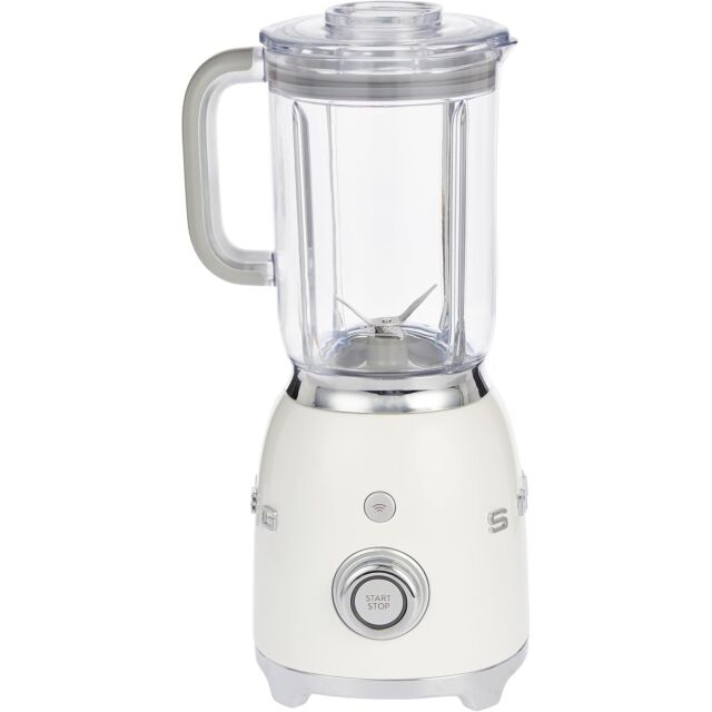 Smeg BLF01WHUK White 50s Style Blender