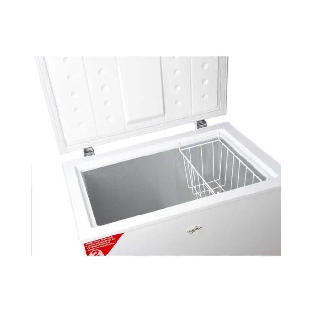 Statesman CHF151 632mm wide 145 L Chest Freezer